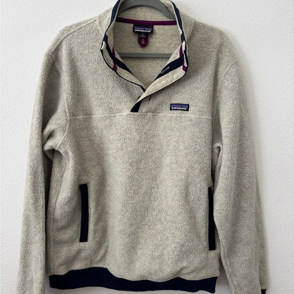 Patagonia Men's Zip Up Sweater in Cream and Black - Picture 1 of 4